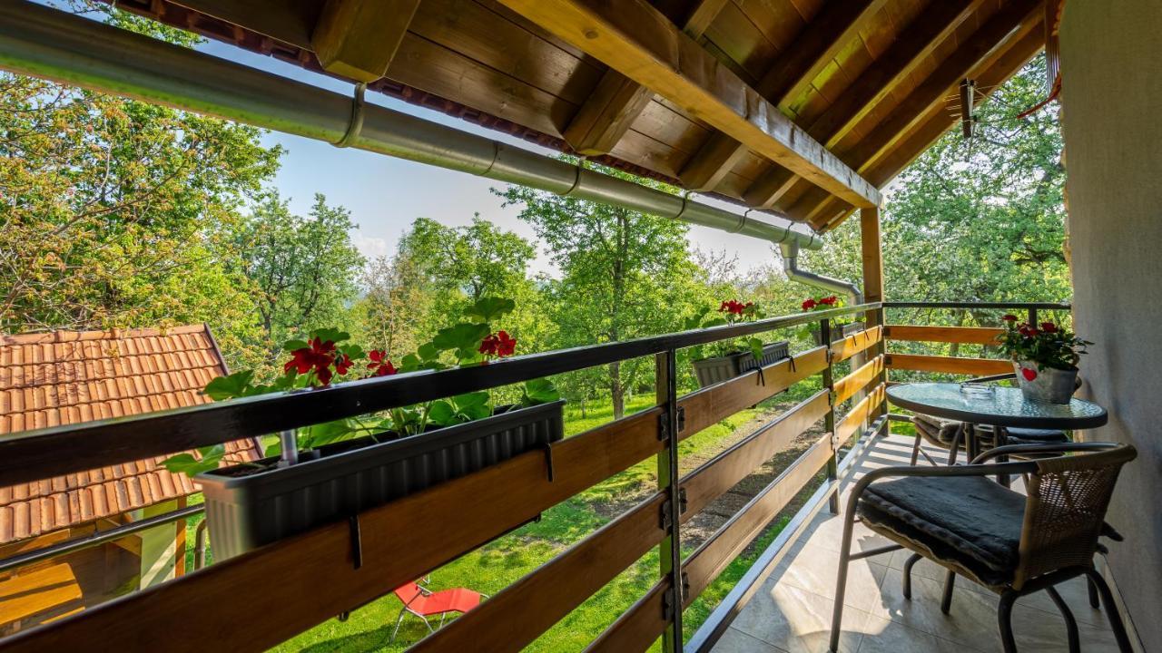 Holiday Home "Sleme" With Jacuzzi, Big Garden And Arbor With Fireplace Skrad Exterior foto